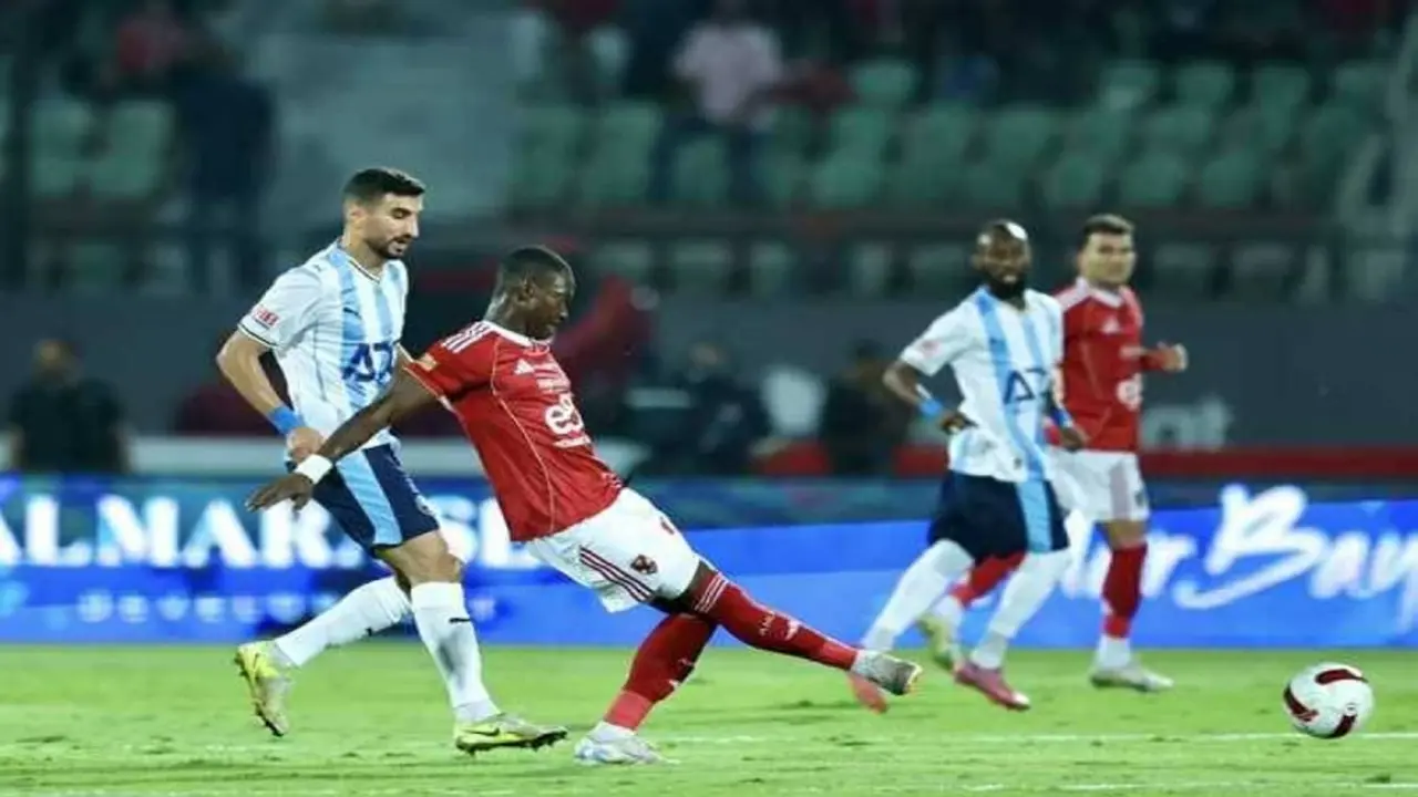 موعد مباراة الأهلي وبيراميدز في الدوري المصري والقنوات الناقلة للقاء المرتقب